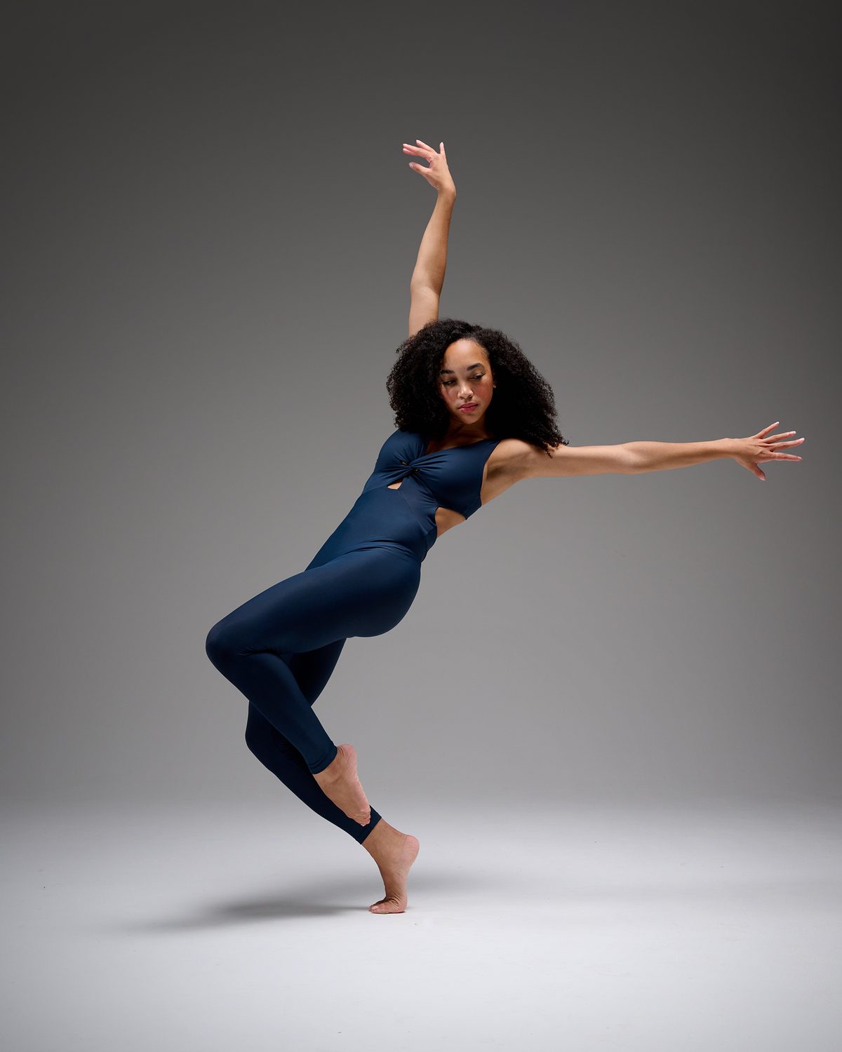 Marleigh McKay in a contemporary reach